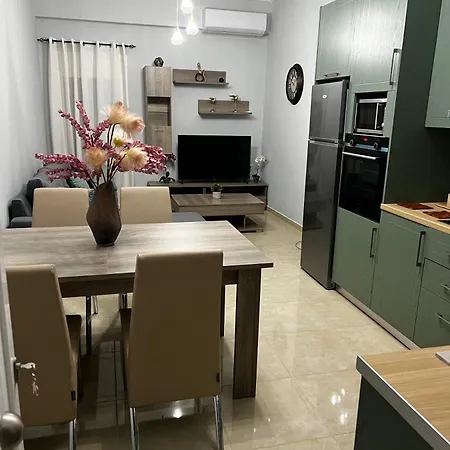 Kamari View House *