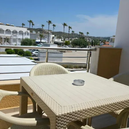 Apartamento Kamari View House *