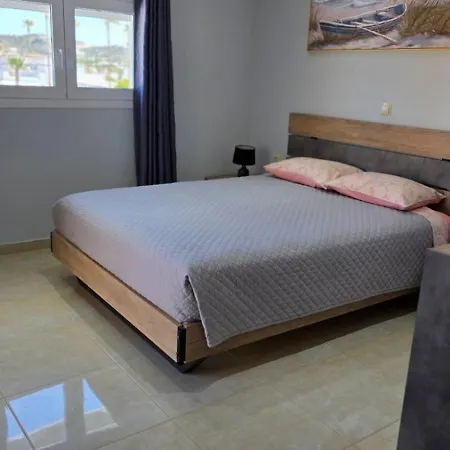 Kamari View House Apartamento